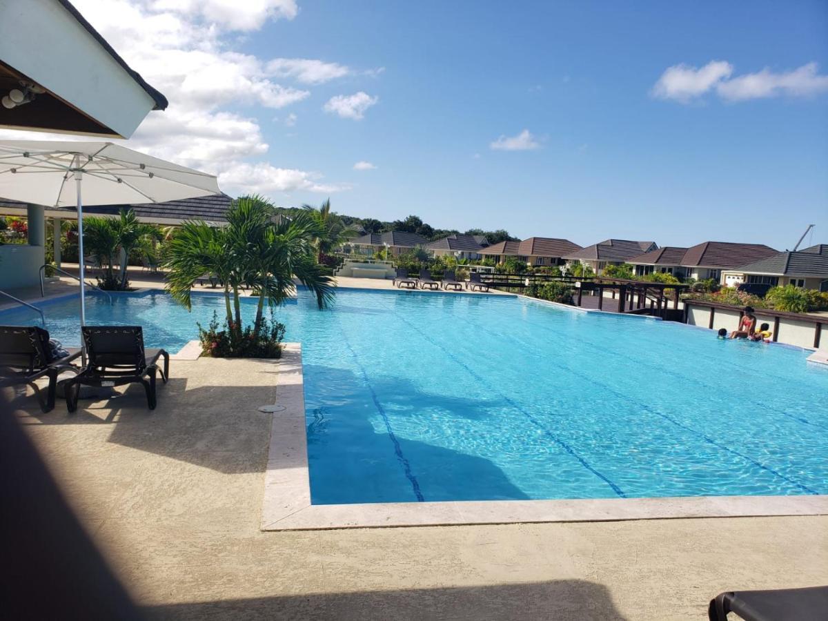 Breathtaking Villa At The Crest Richmond 외부 사진