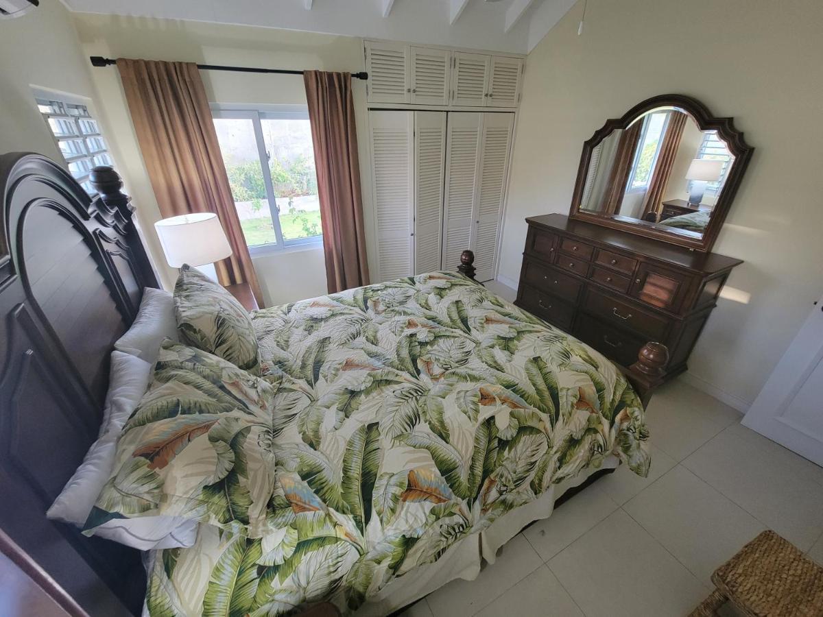 Breathtaking Villa At The Crest Richmond 외부 사진